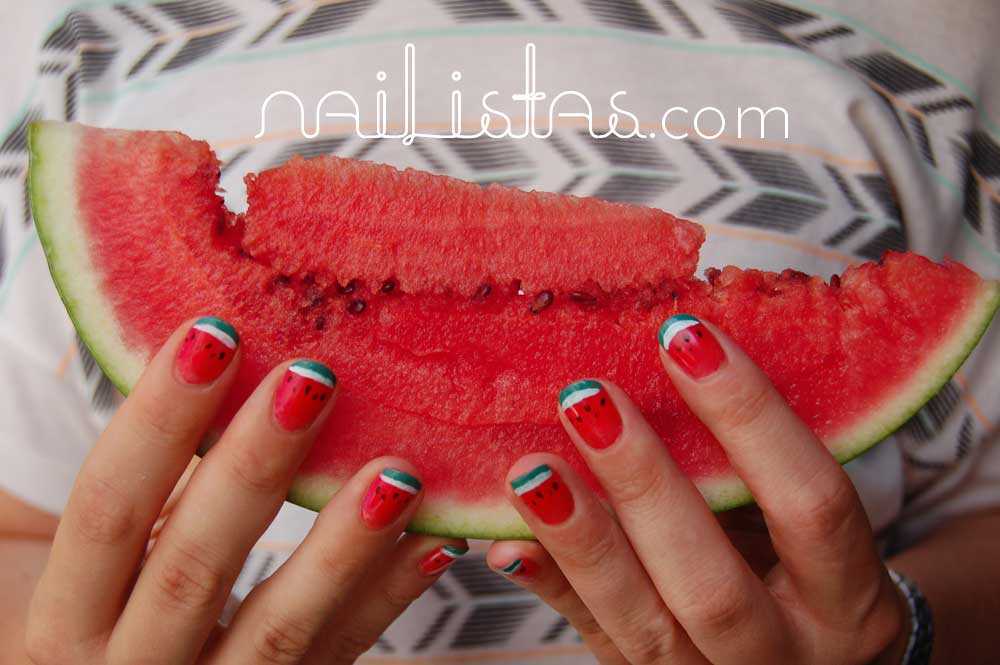 Uñas de sandía // Watermelon nails http://www.nailistas.com
