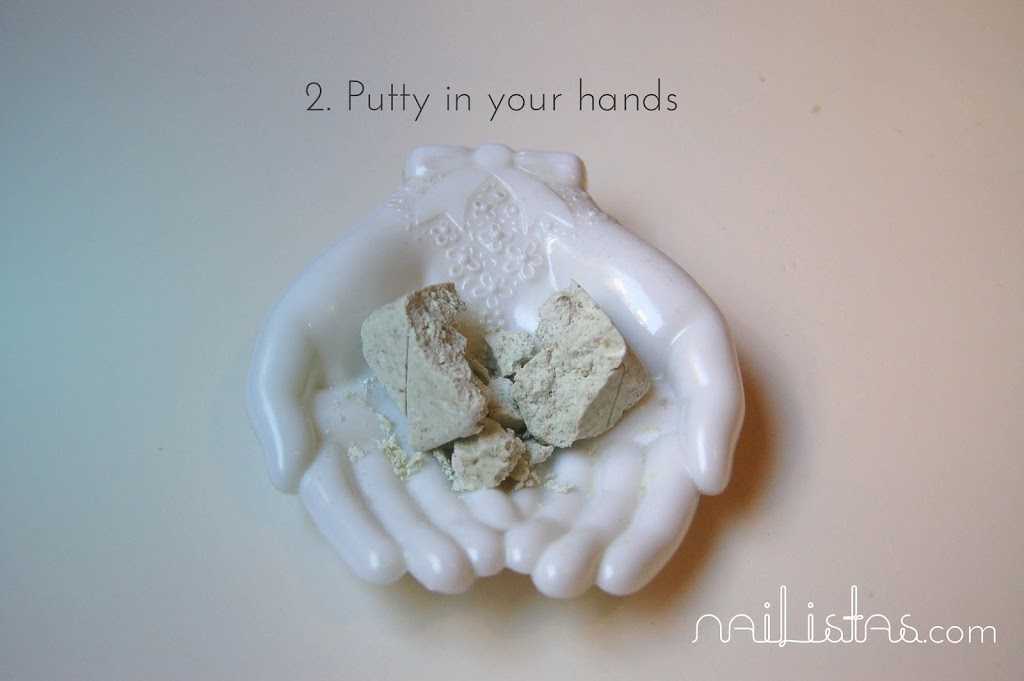 Put it in your hands LUSH cosmetics http://www.nailistas.com