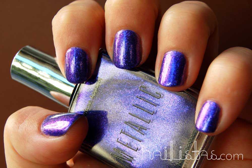 Swatch American Apparel Violet Panache Metallic Multichrome Swatch American Apparel Violet Panache Metallic Multichrome