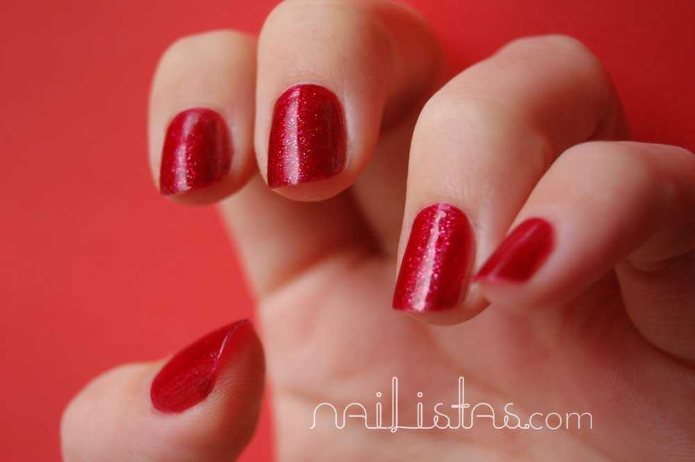 La Letra Escarlata // Easy Paris nº 10 // Manicura rojo