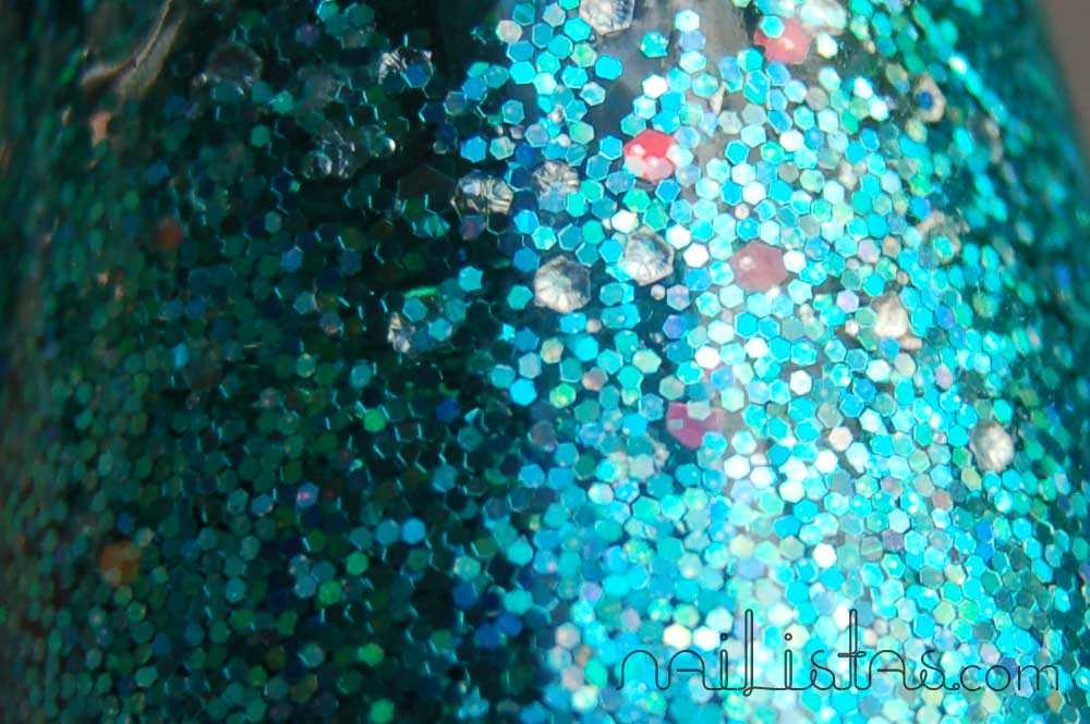 Franken Polish // Cómo hacer tus propios esmaltes con purpurina. Franken Polish // Cómo hacer tus propios esmaltes con purpurina.