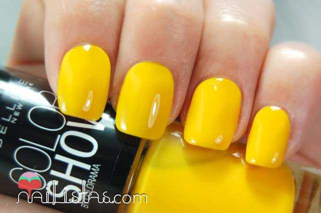 Electric Yellow Swatch // Color Show Maybelline New York