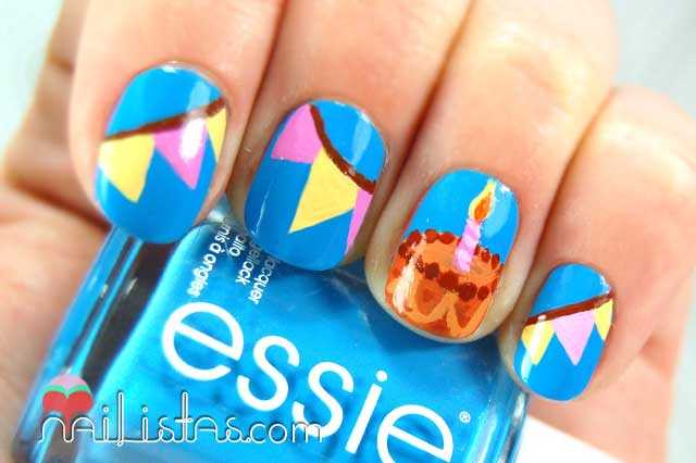 Uñas decoradas con pastel de cumpleaños // Birthday nails