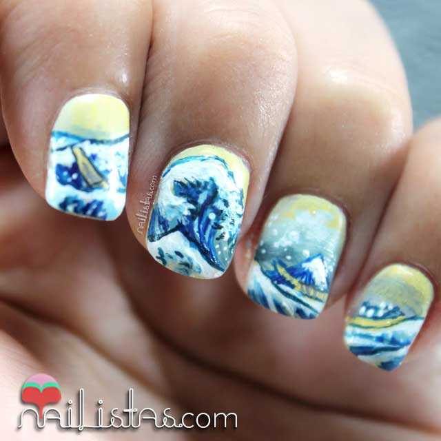 Uñas decoradas con la ola de Hokusai