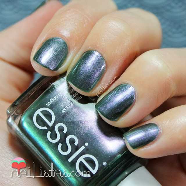 For the Twill of it Essie fall 2013 otoño swatch For the Twill of it Essie fall 2013 otoño swatch