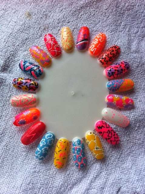 Diseños y nail art para uñas decoradas Diseños y nail art para uñas decoradas