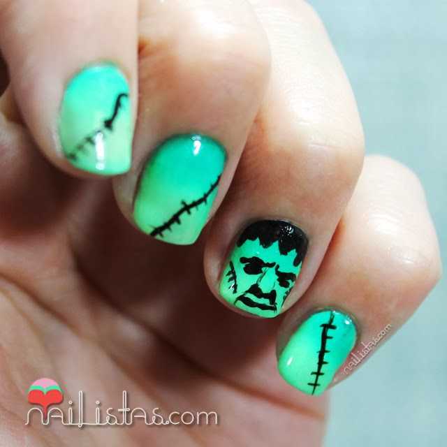 Uñas decoradas con Frankenstein Uñas decoradas con Frankenstein
