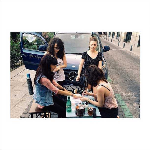 street-nail-art-perrier-nailistas-02