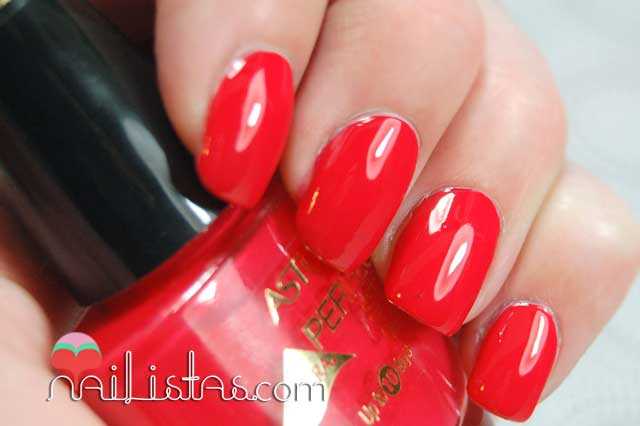 Swatch Cheeky Chic Perfect Stay Gel Shine Astor