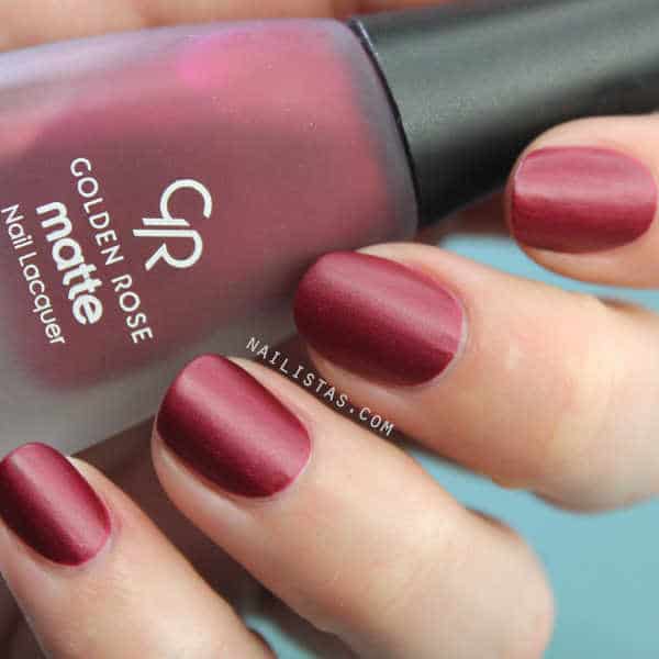 Matte Lacquer 04 Golden Rose Swatch
