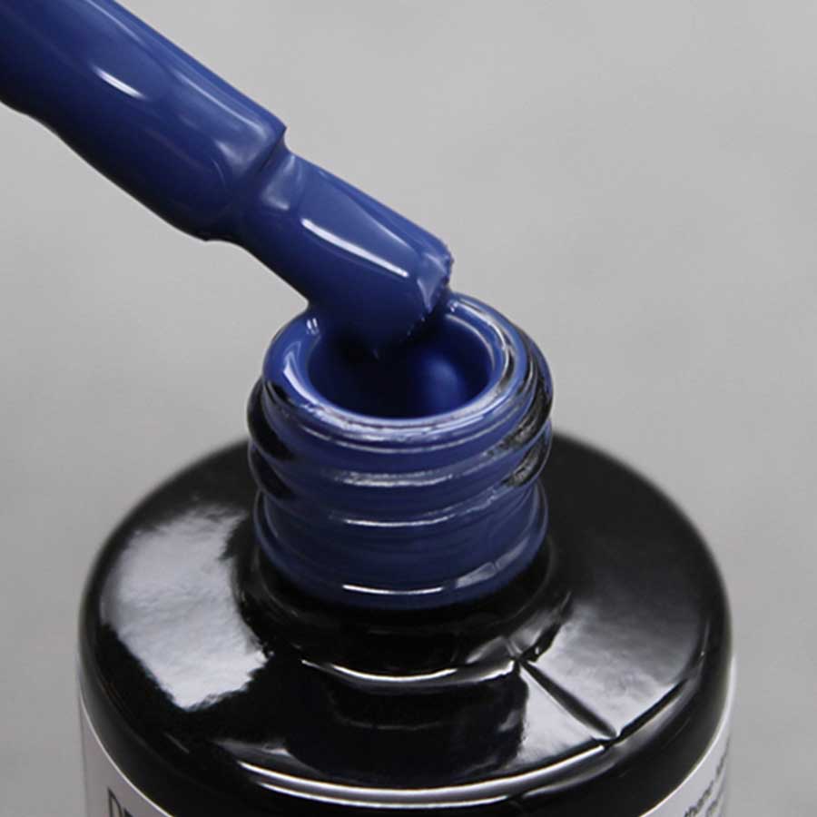 esmalte semipermanente azul oscuro Adele