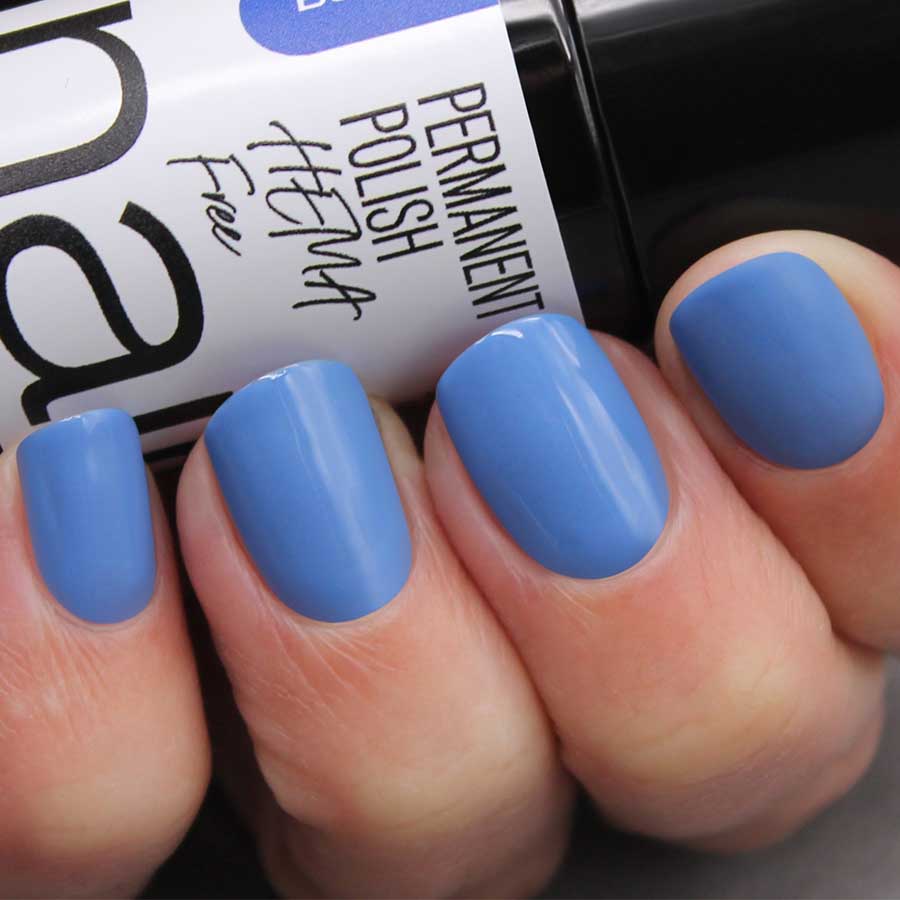 esmalte semipermanente azul celeste Bjork