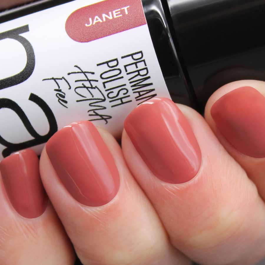 esmalte semipermanente color marrón Janet de Nailistas